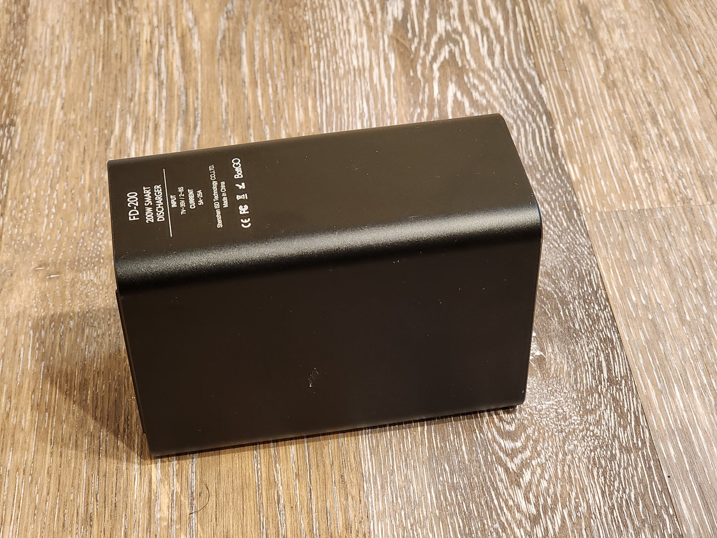 ISDT FD200 - 200W Smart Discharger (Refurb)