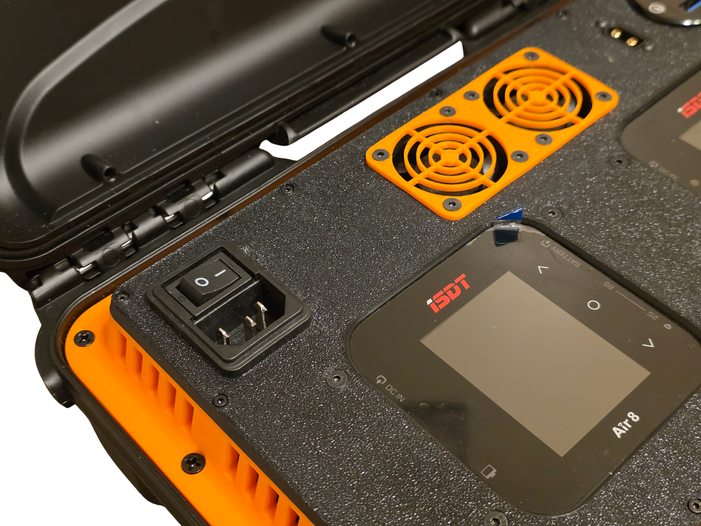 The Mini Beast G2 - 1000W Nanuk 909